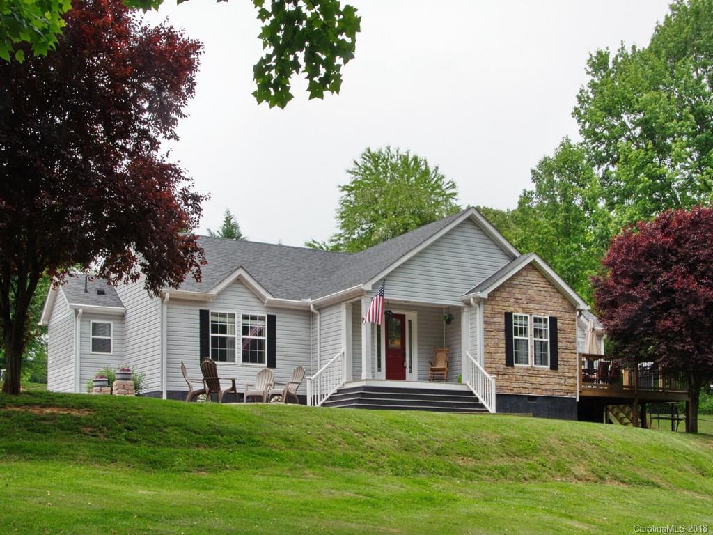 12 Albert Dr., Candler, NC 28715