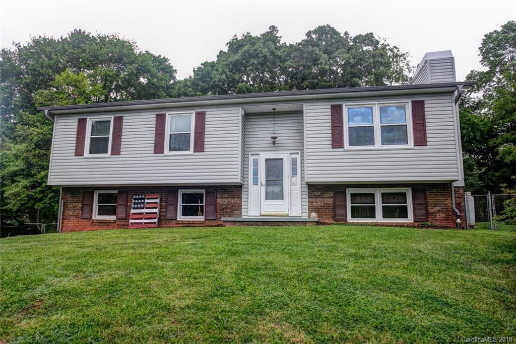 266 Youngs Cove Rd., Candler, NC 28715