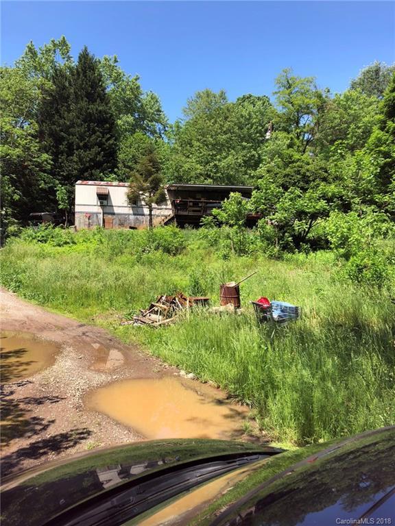 9 Oak Lodge Rd., Asheville, NC 28806