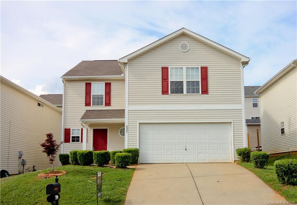 4907 Patricia Ann Ln., Charlotte, NC 28269
