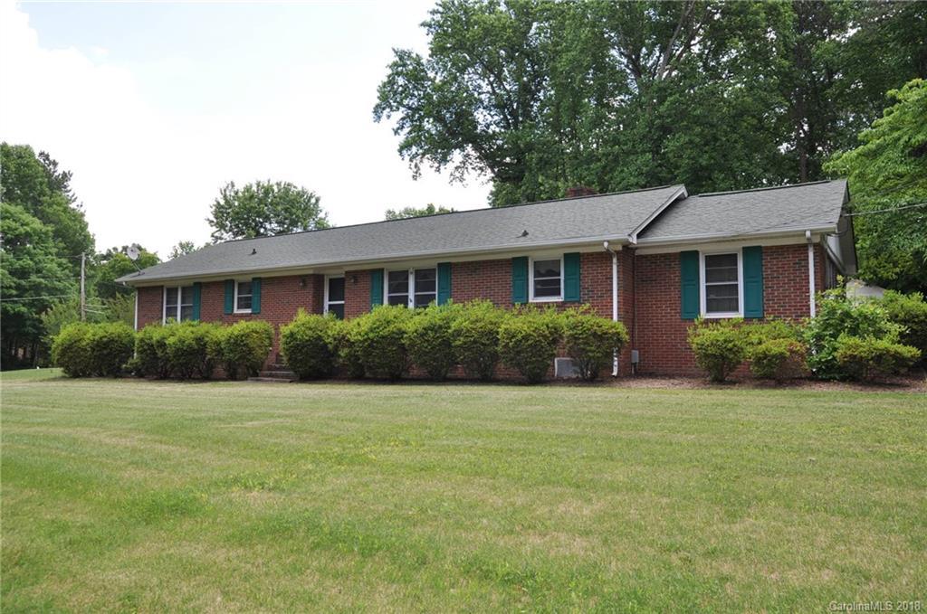 6208 Randy Dr., Charlotte, NC 28215