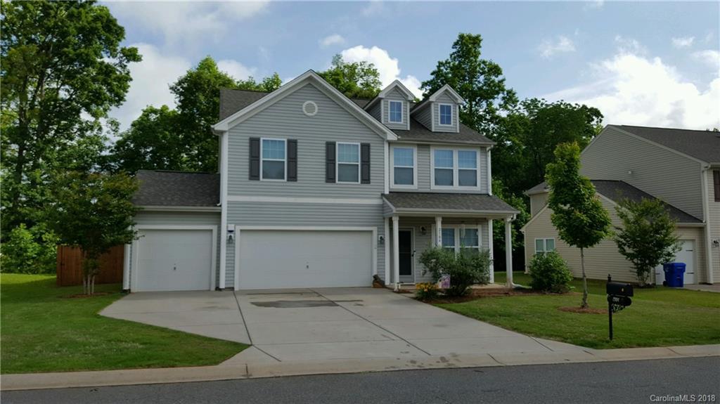 2104 Lake Vista Dr., Mount Holly, NC 28120