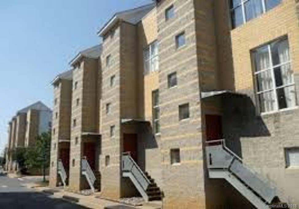 2006 Atherton Heights Ln. #33, Charlotte, NC 28203