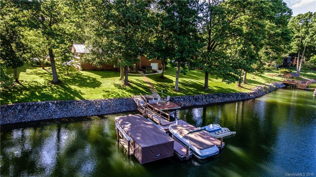 7430 Bankhead Rd., Denver, NC 28037