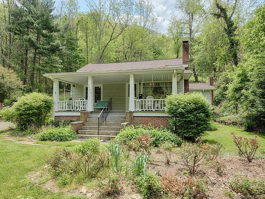 2928 Pigeon Rd., Waynesville, NC 28786