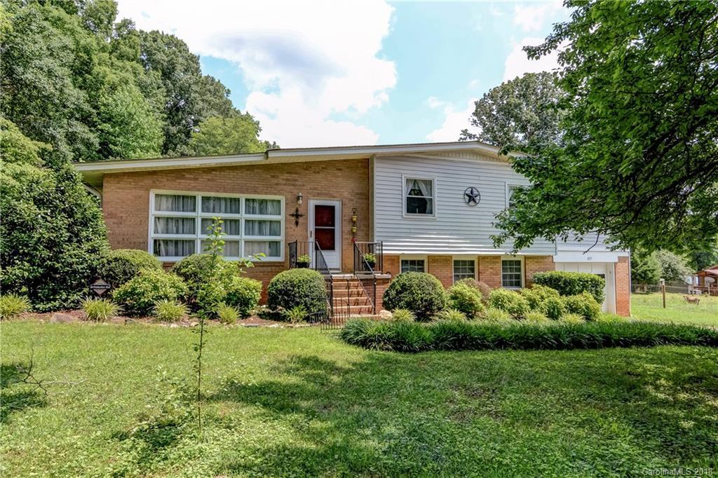 837 Crowders Creek Rd., Gastonia, NC 28052
