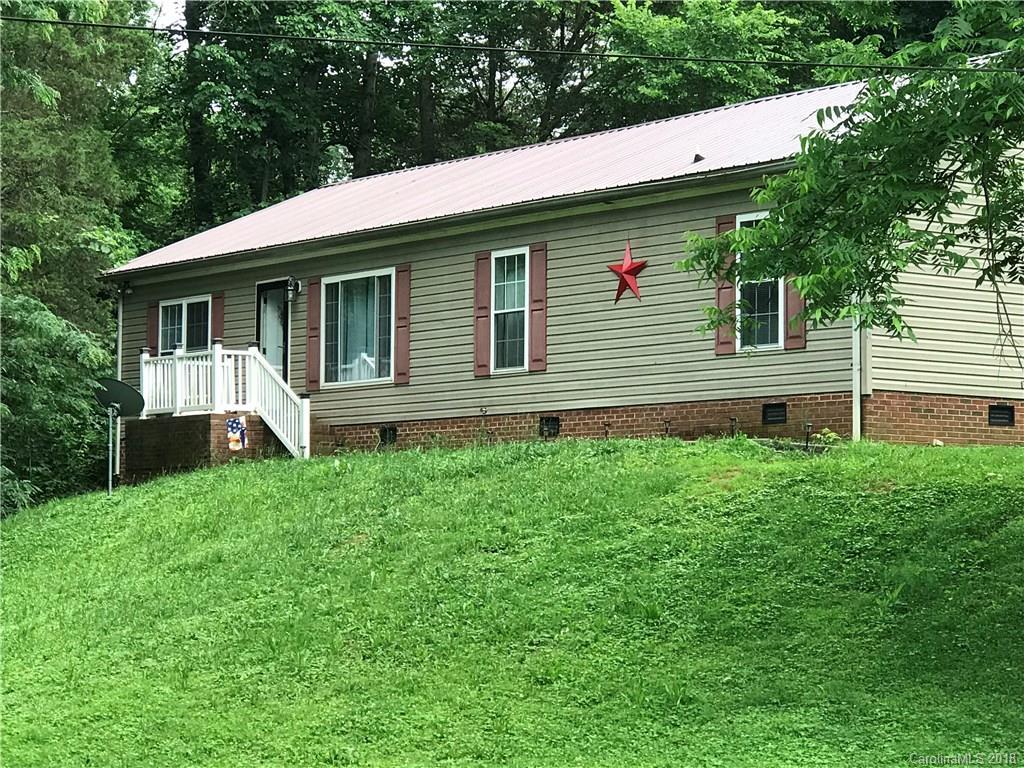 825 Kelly Rd., Mount Holly, NC 28120