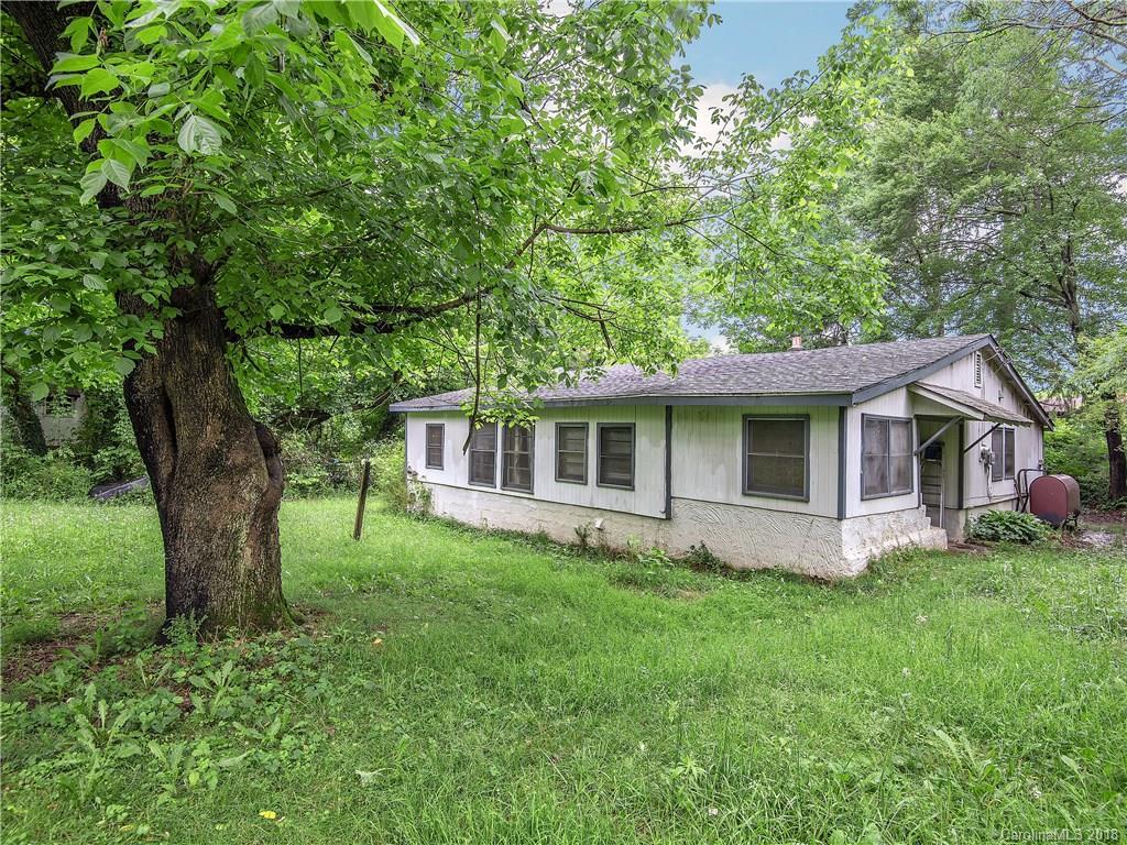 51 Busbee View Rd., Asheville, NC 28803
