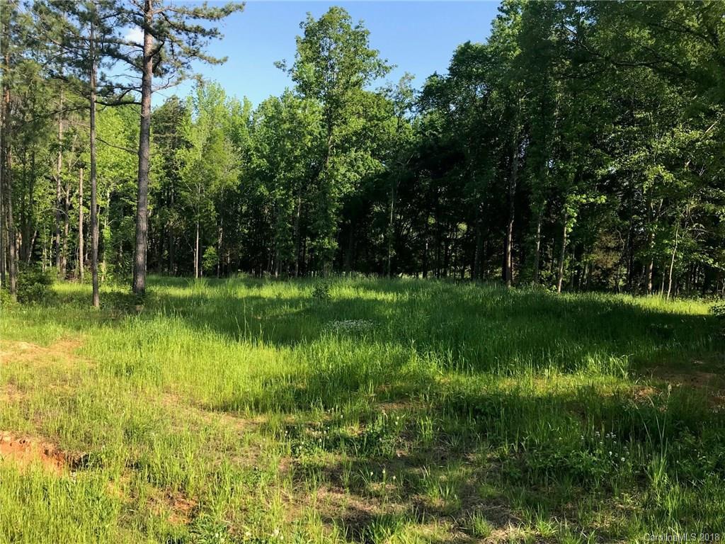 137 Bow Ln., Mooresville, NC 28115