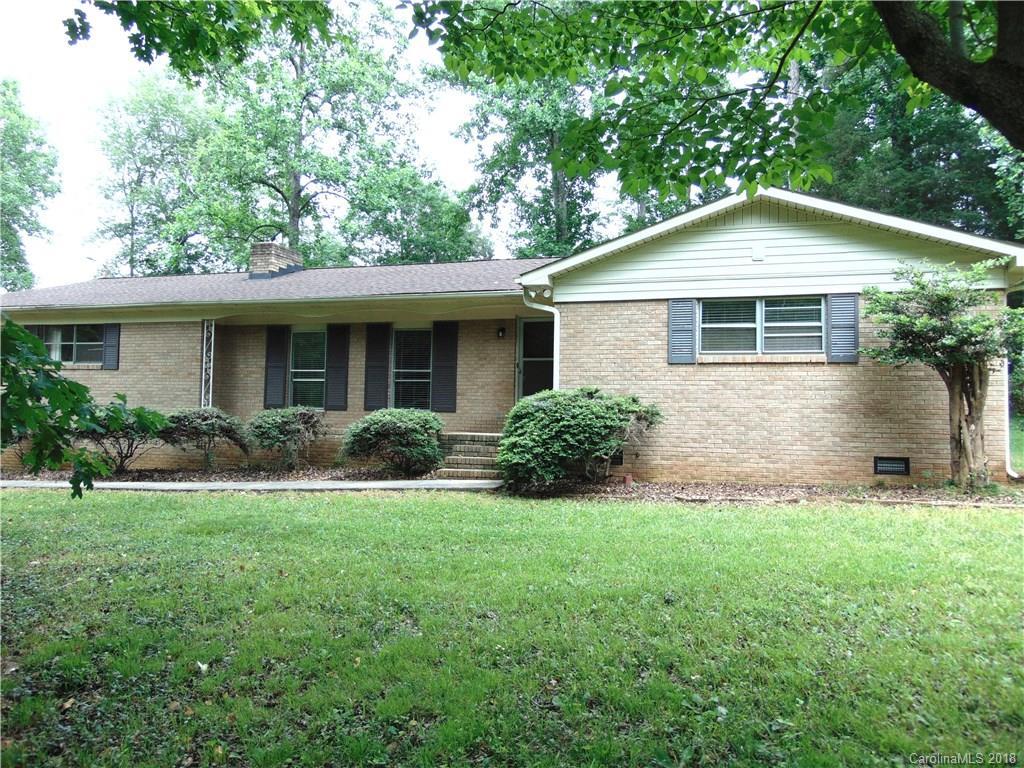 6640 Ludell Ln., Charlotte, NC 28215