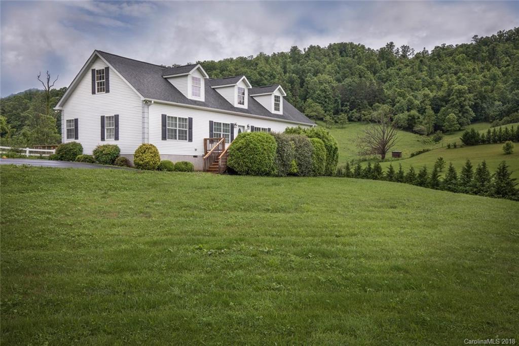 90 Curtis Creek Rd., Candler, NC 28715