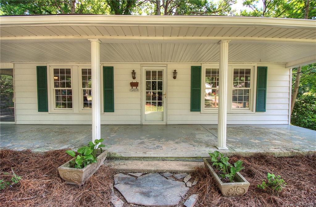 1006 Thomas Ave., Kannapolis, NC 28081