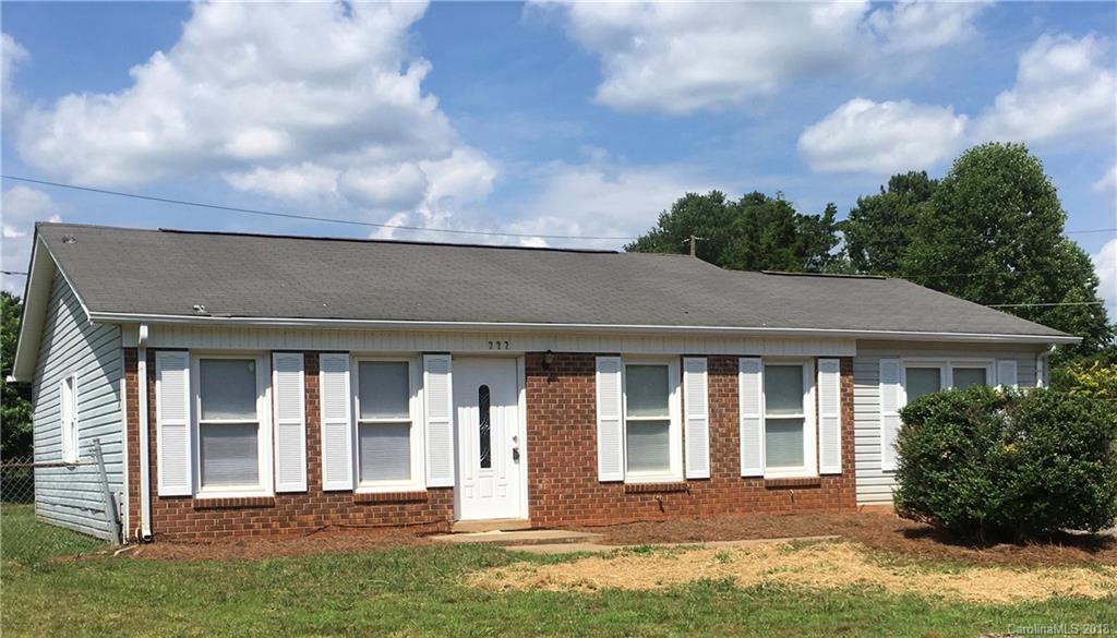 222 Sikeston Ct., Troutman, NC 28166