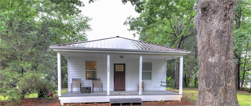 123 Williams Rd., Davidson, NC 28036