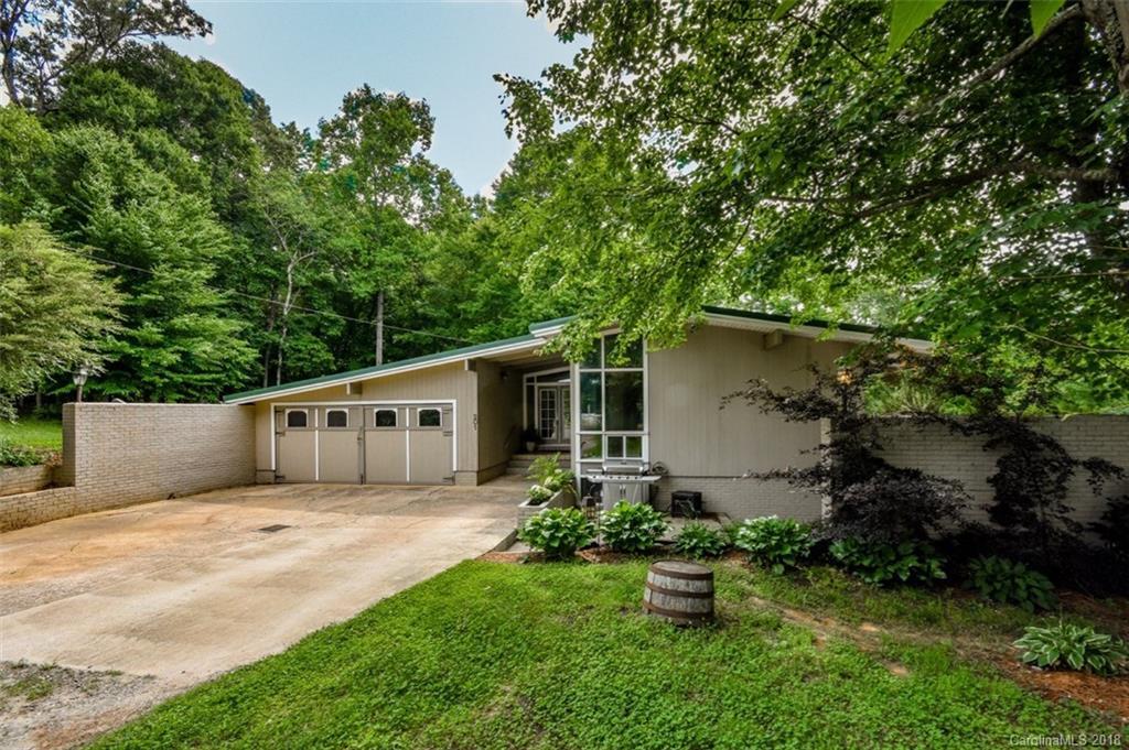 201 Shiloh Rd., Statesville, NC 28677