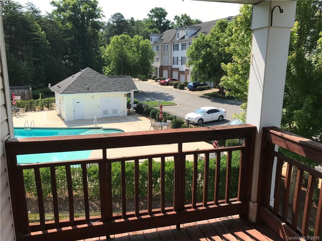 6439 Park Pond Dr., Charlotte, NC 28262
