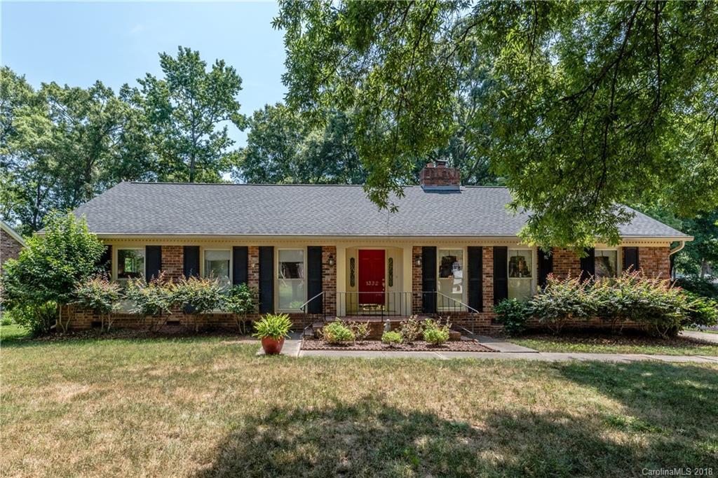 1332 Braeburn Rd. #5, Charlotte, NC 28211