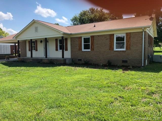 6431 Roanoke Dr., Kannapolis, NC 28081