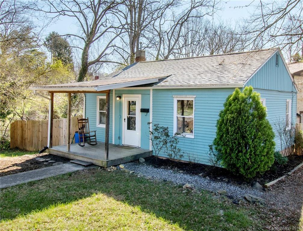 194 Sulphur Springs Rd., Asheville, NC 28806