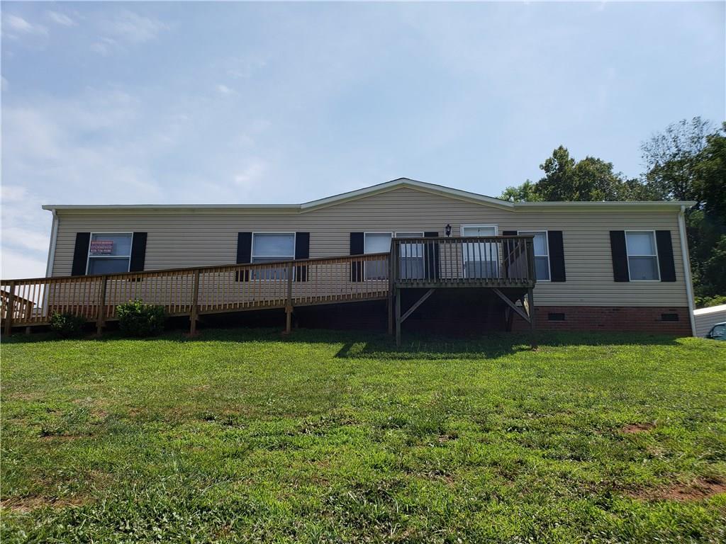 6872 Old Laurel Rd., Hickory, NC 28602