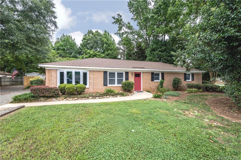 108 Enchanted Dr., Matthews, NC 28104