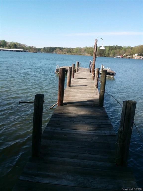 7130 Lynbrook Creek Rd., Denver, NC 28037