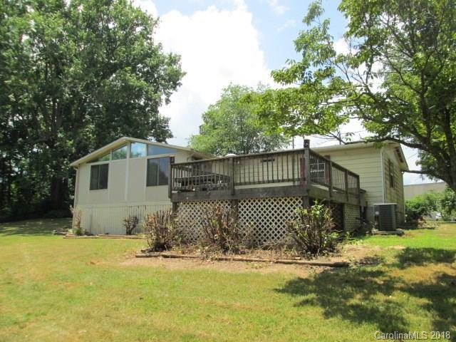 213 N Bear Creek Rd., Asheville, NC 28806