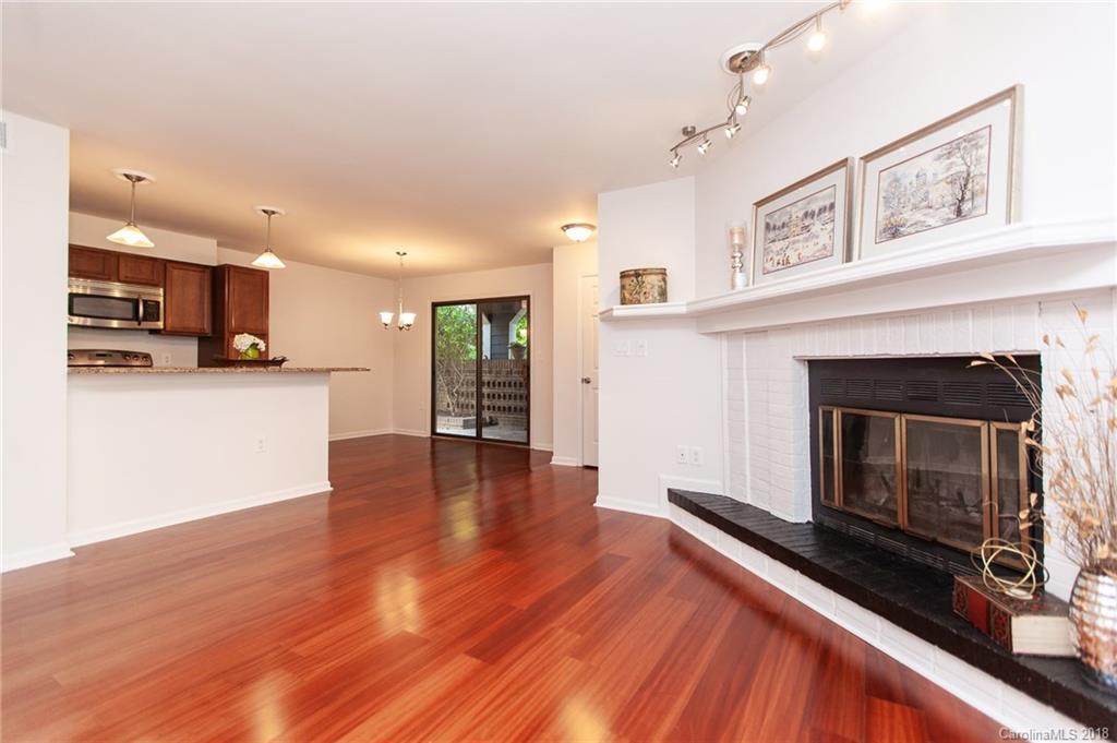 415 W 8th St. #D, Charlotte, NC 28202