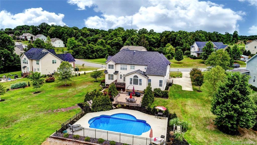 1028 Hearth Ln., Concord, NC 28025