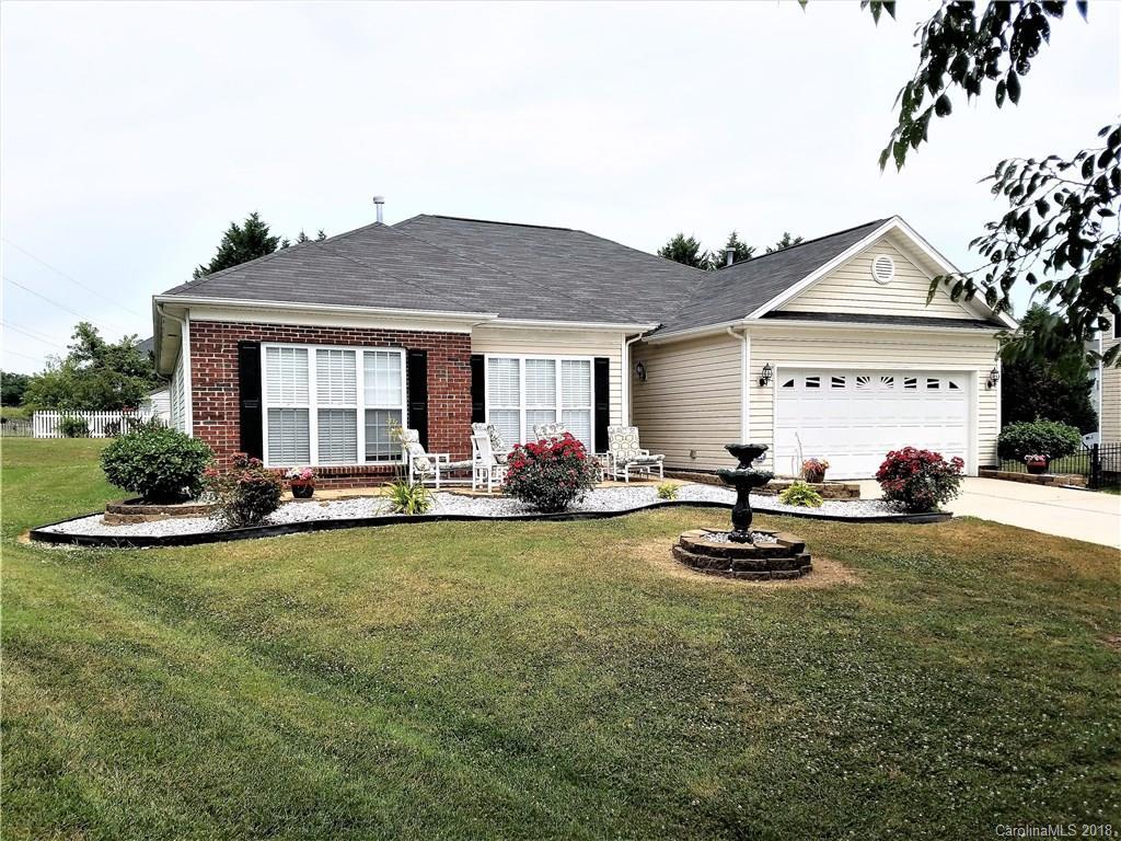 6090 Wembley Ct., Harrisburg, NC 28213