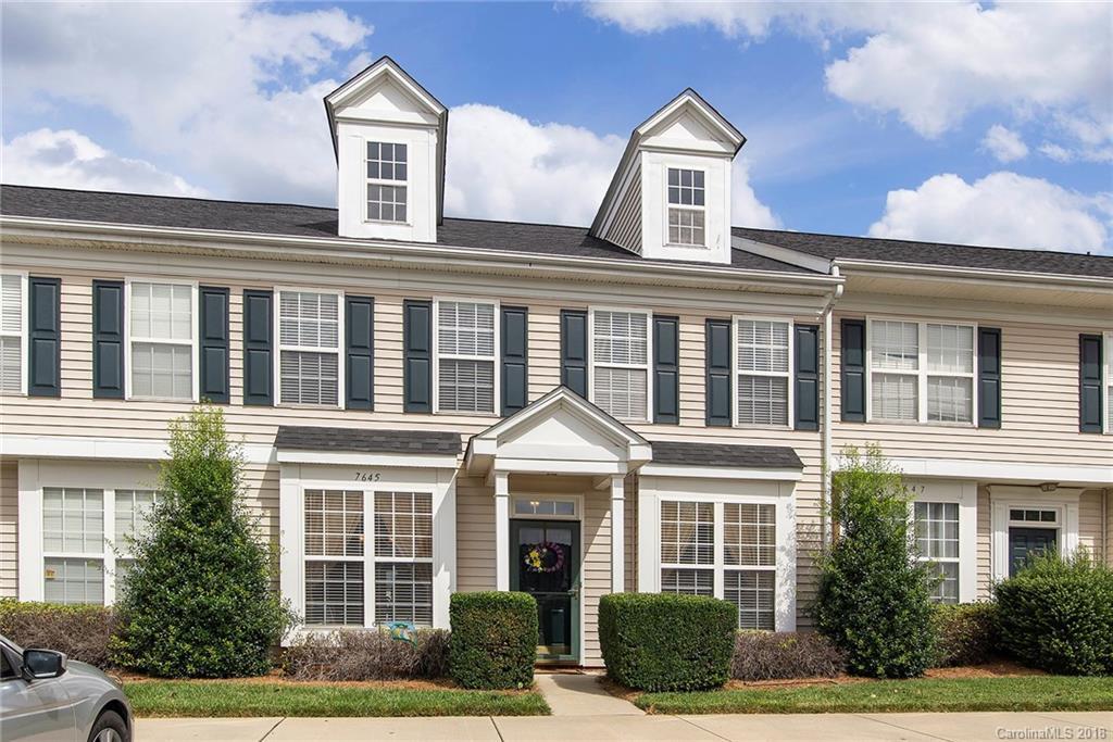 7645 Bluff Point Ln., Denver, NC 28037