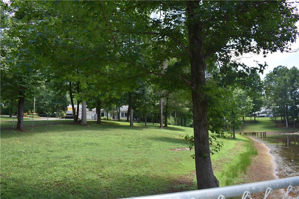 132 Parton Dr., Kings Mountain, NC 28086