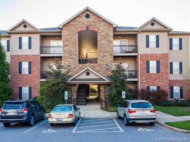 335 Appeldoorn Cir., Asheville, NC 28803