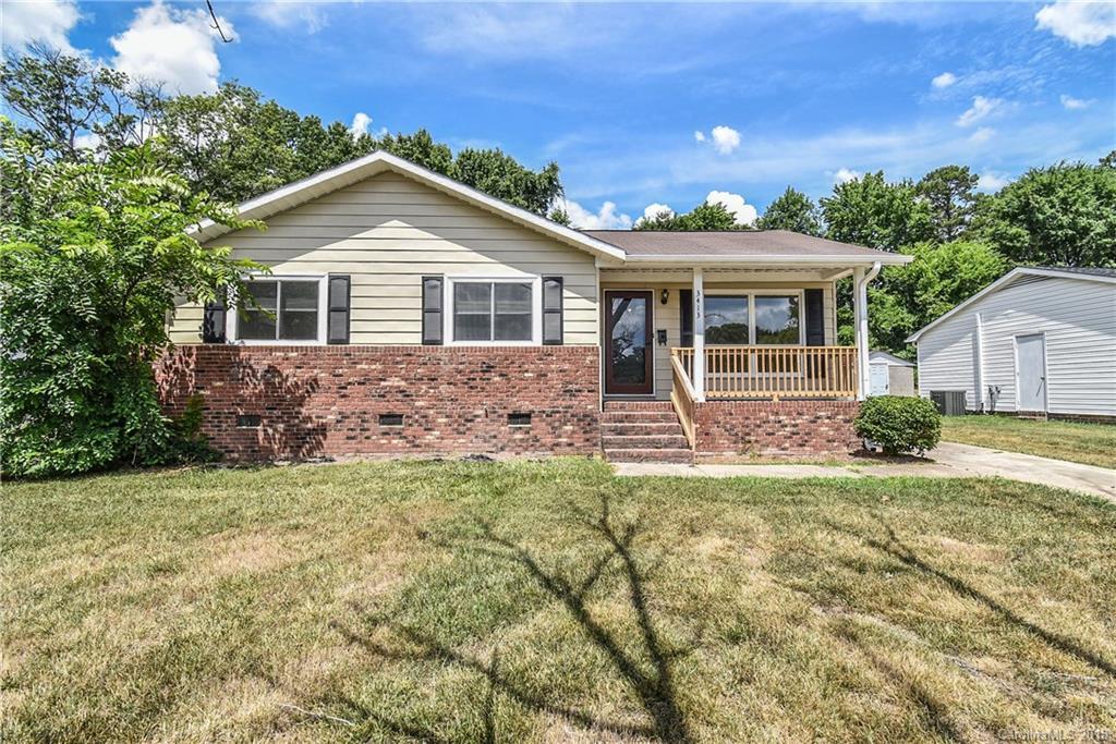 3413 Misty Wood Dr. #12, Charlotte, NC 28269