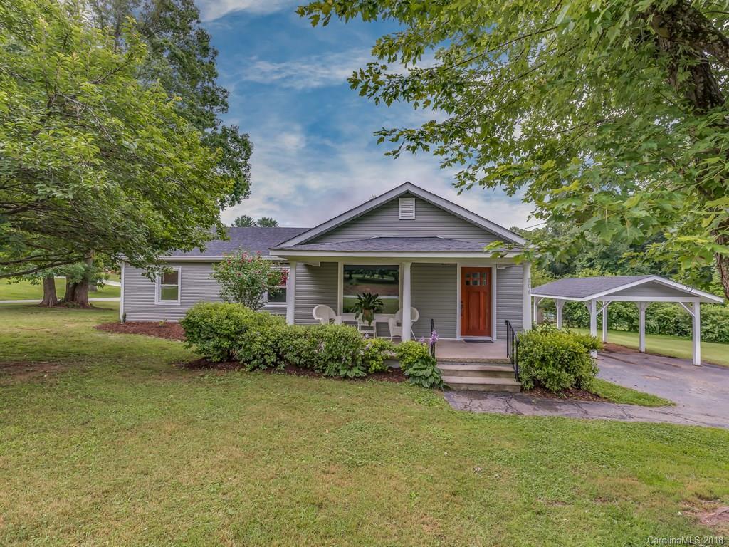 806 Brookside Camp Rd., Hendersonville, NC 28792