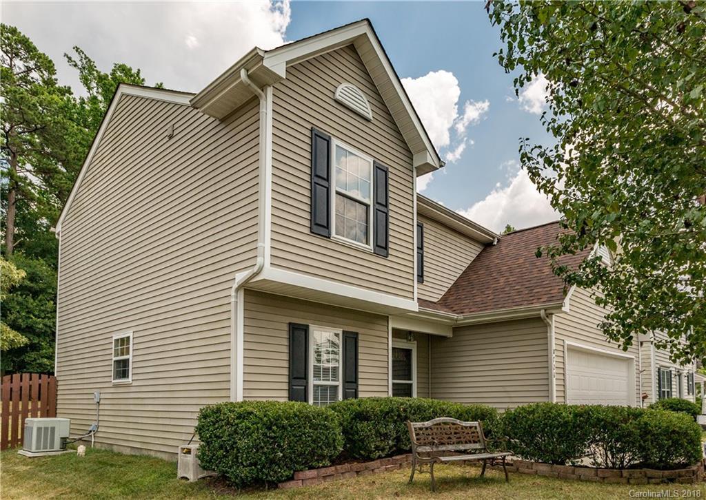 8726 Firestreak Dr., Charlotte, NC 28216