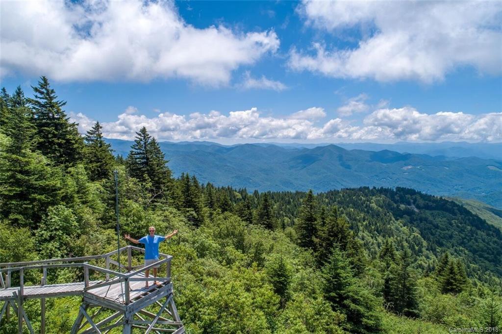 99999 Distant Ridge Rd., Sylva, NC 28779