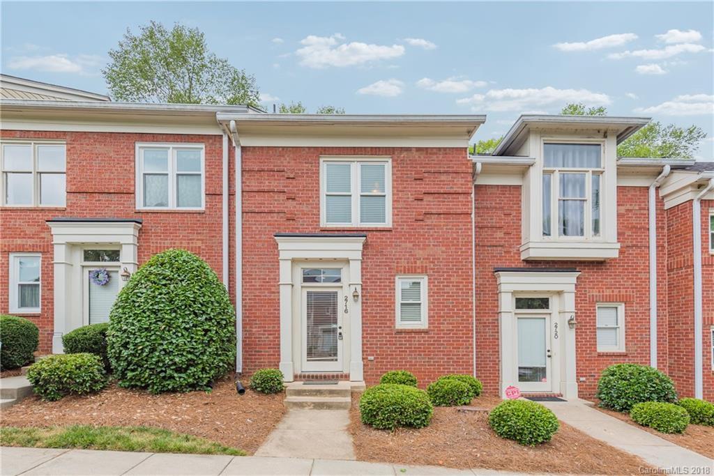 2716 Dilworth Heights Ln., Charlotte, NC 28209