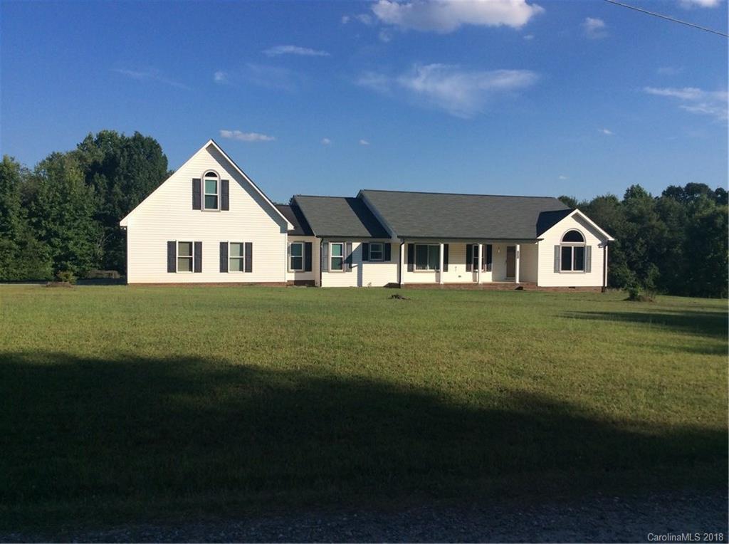 1358 Little Valley Ln., Lincolnton, NC 28092