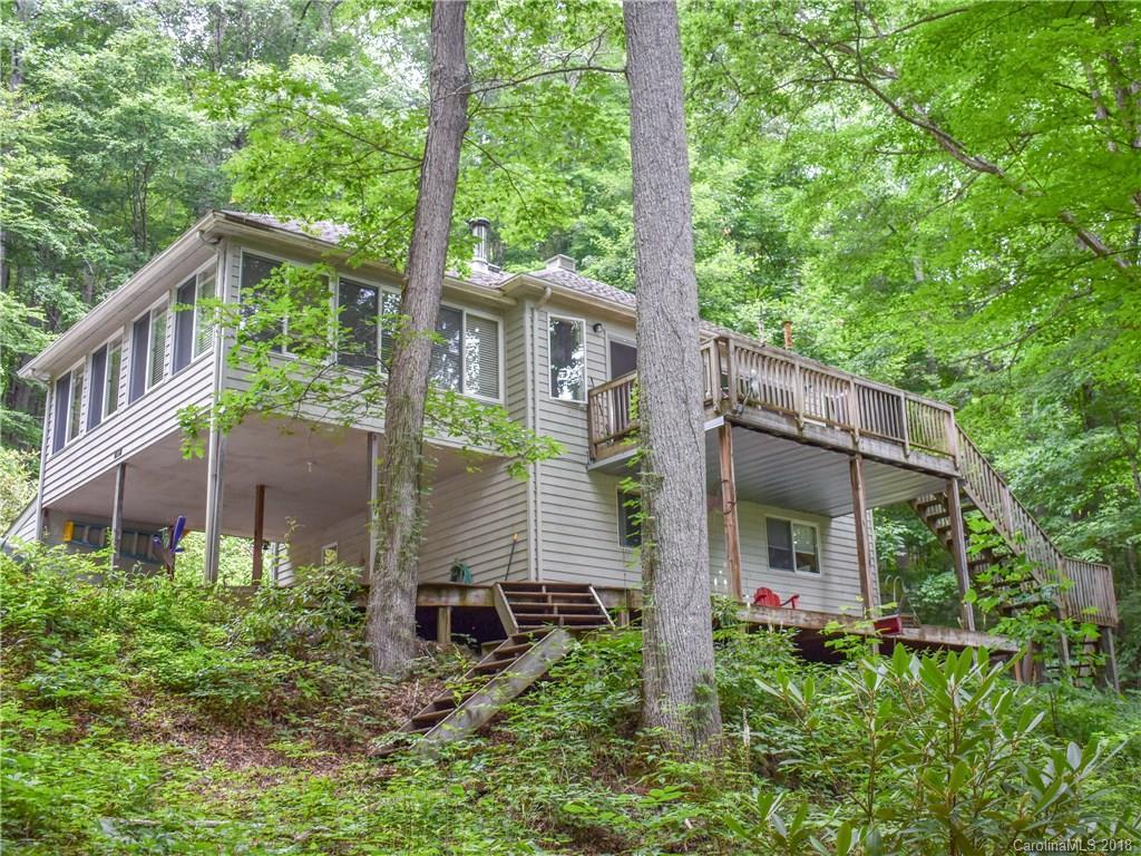 100 Thistlecroft Ln., Burnsville, NC 28714