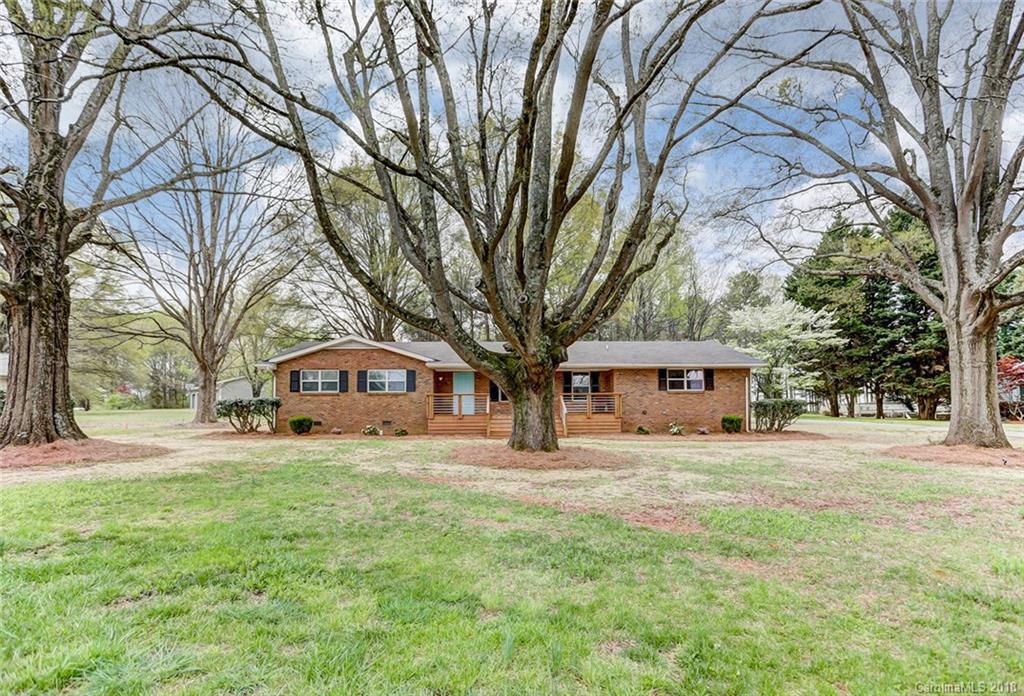 2726 Mclean Rd., Charlotte, NC 28213