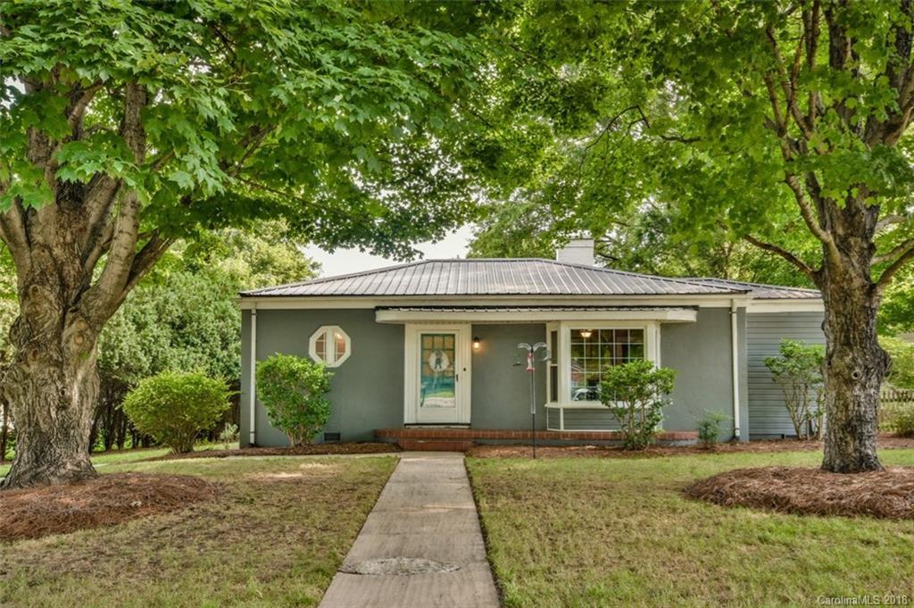 571 Margaret Dr., Statesville, NC 28677