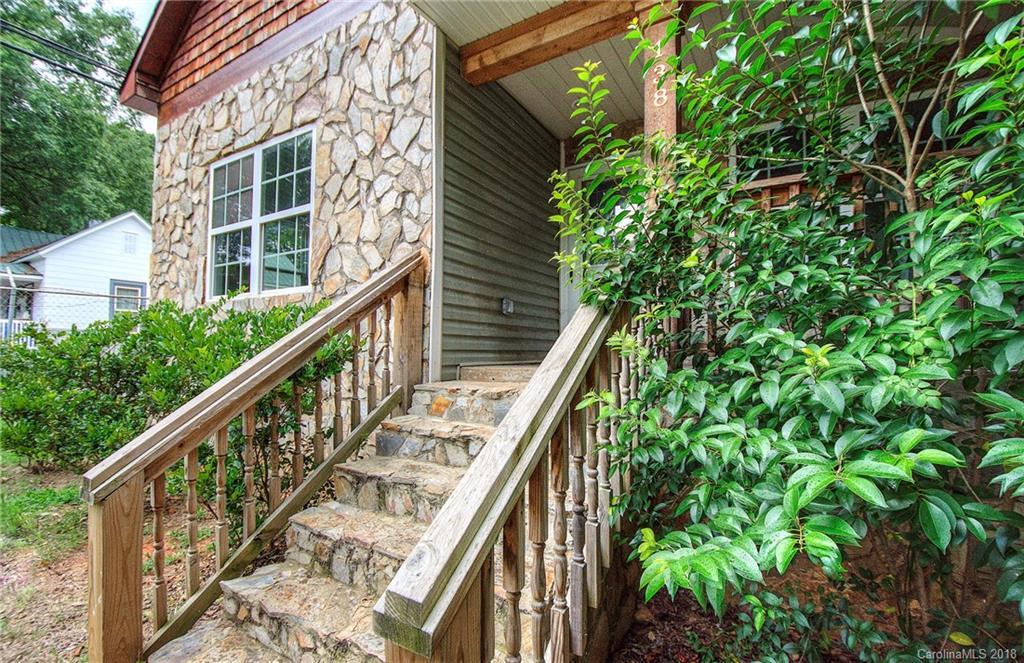 138 Cloudman St., Charlotte, NC 28208