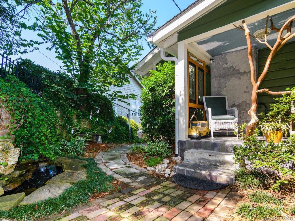 11 Warren Ave., Asheville, NC 28803