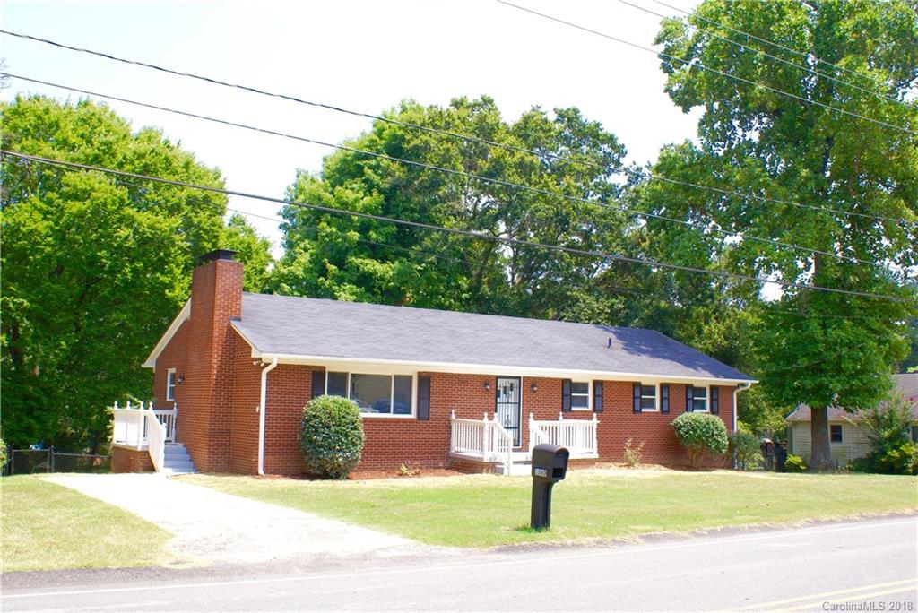 1060 Laurel Ln., Gastonia, NC 28054