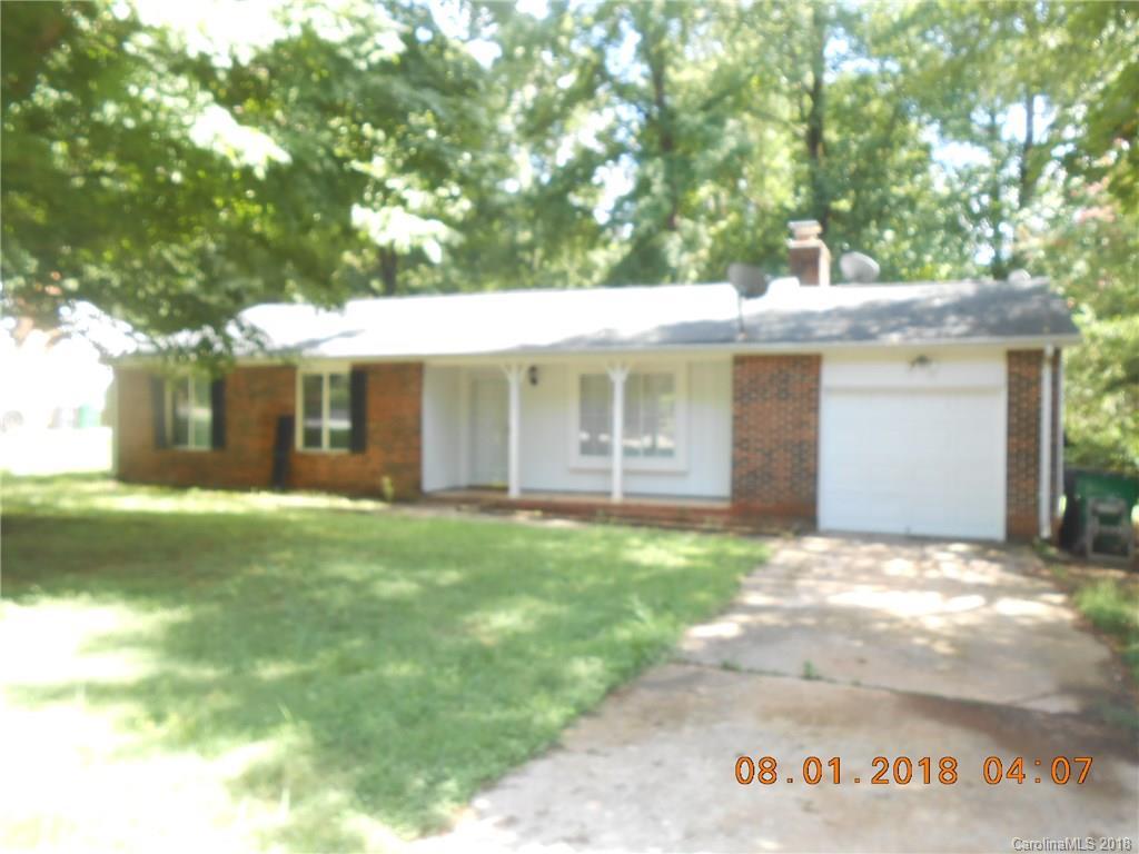 6313 Big Oak Ln., Charlotte, NC 28227