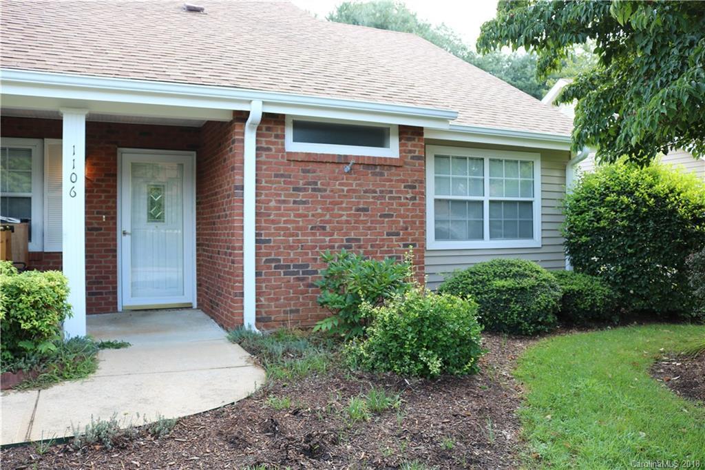 1106 Citation Cir., Hendersonville, NC 28739