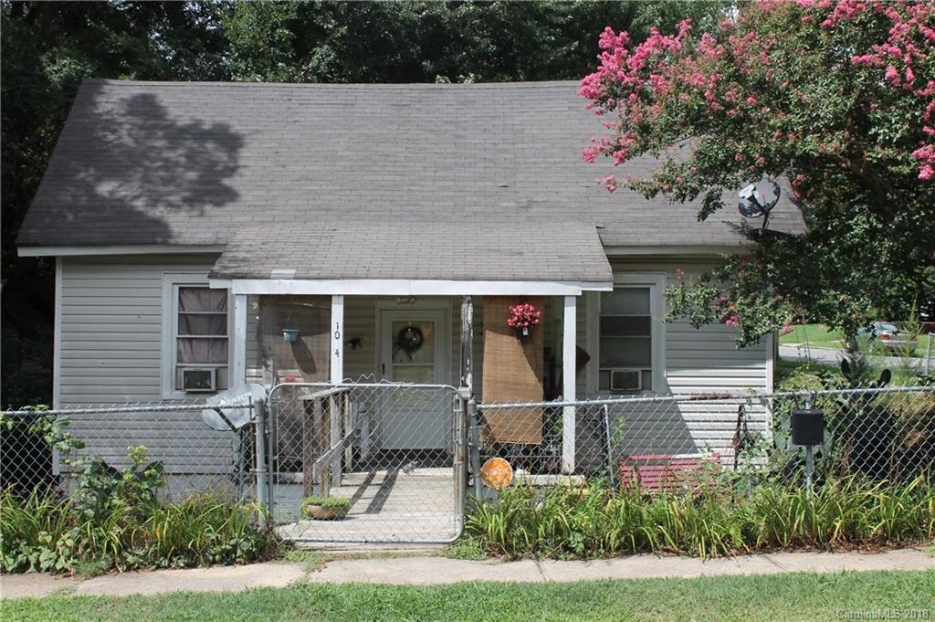 1004 W 3rd Ave., Gastonia, NC 28052