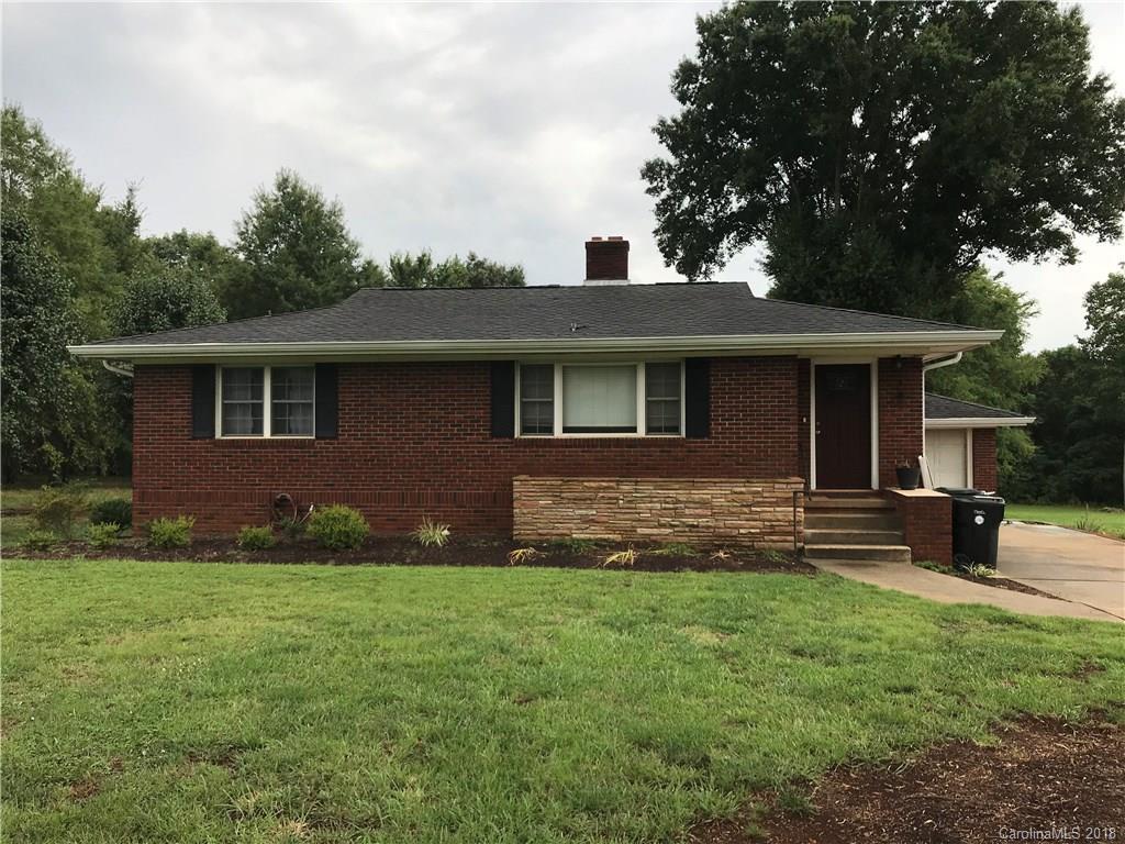2935 Eva Dr., Concord, NC 28027