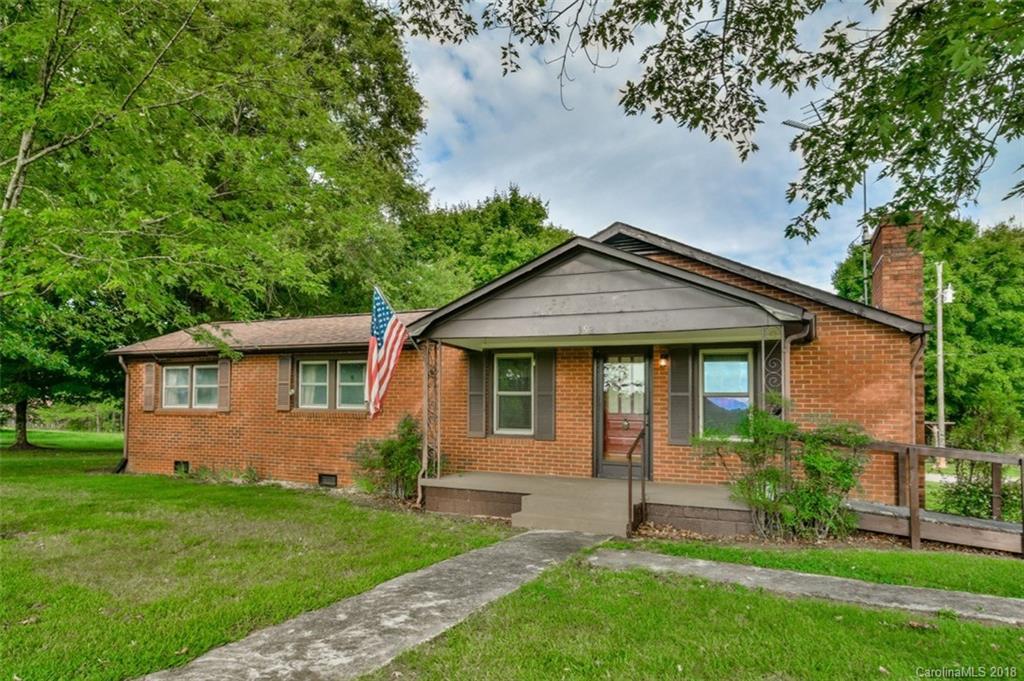 392 Gilbert Rd., Statesville, NC 28677